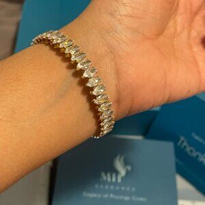 Luxury Marquise Cut Zircon Gold Bangle Bracelet | 18K Gold Plated